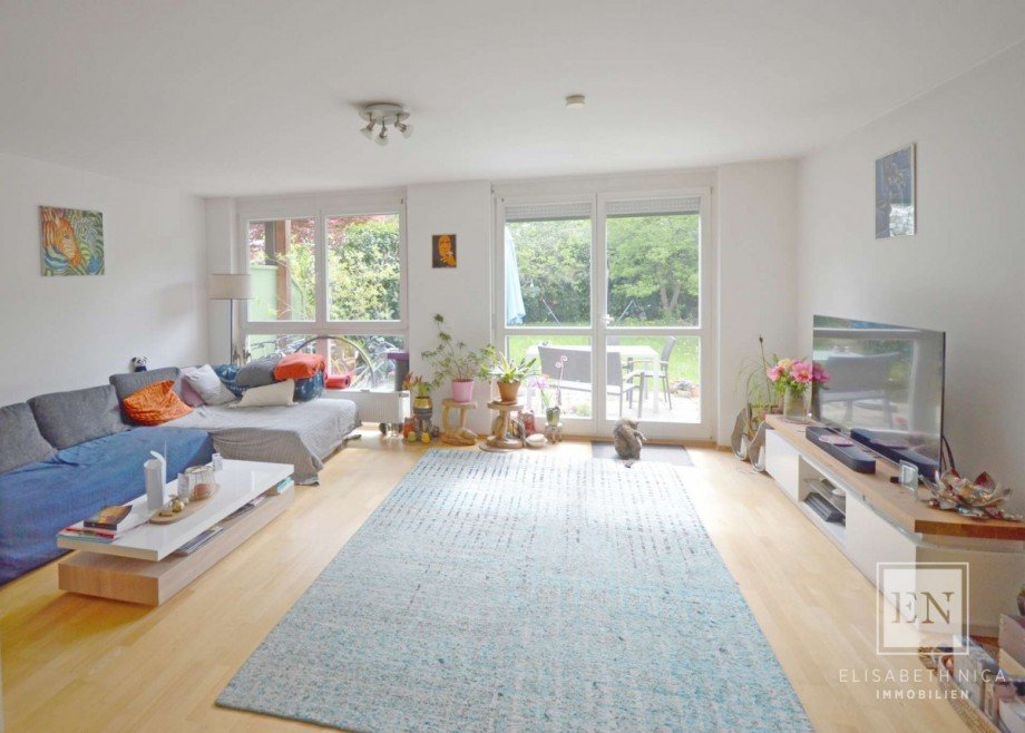 Wohnzimmer Doppelhaush�lfte M�nchen