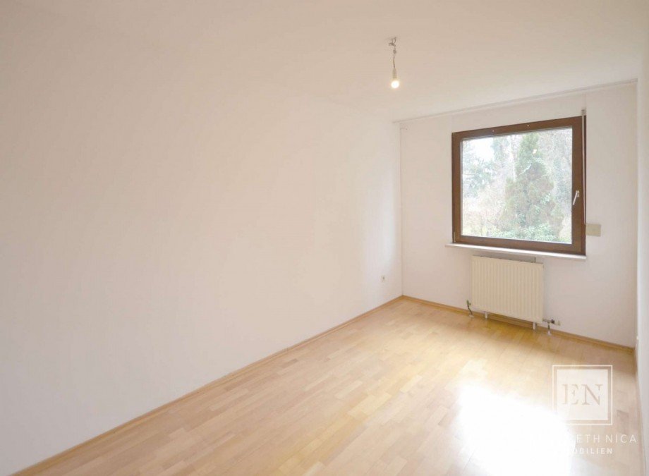 Weiteres Zimmer Reihenhaus M�nchen