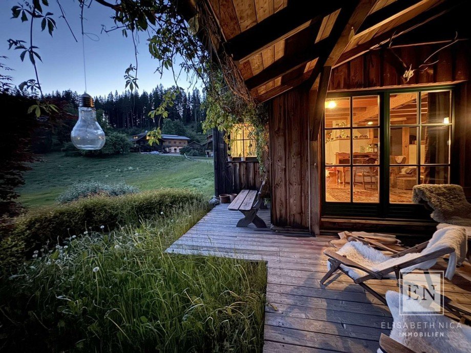 Ausblick Terrasse bei Abend Bauernhaus Altenmarkt im Pongau