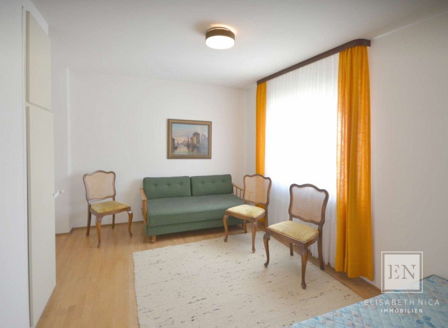 Zimmer Obergeschoss Doppelhaush�lfte H�henkirchen-Siegertsbrunn