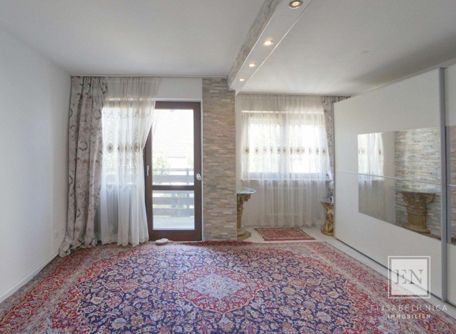 Weiteres Zimmer Obergeschoss Reihenmittelhaus M�nchen