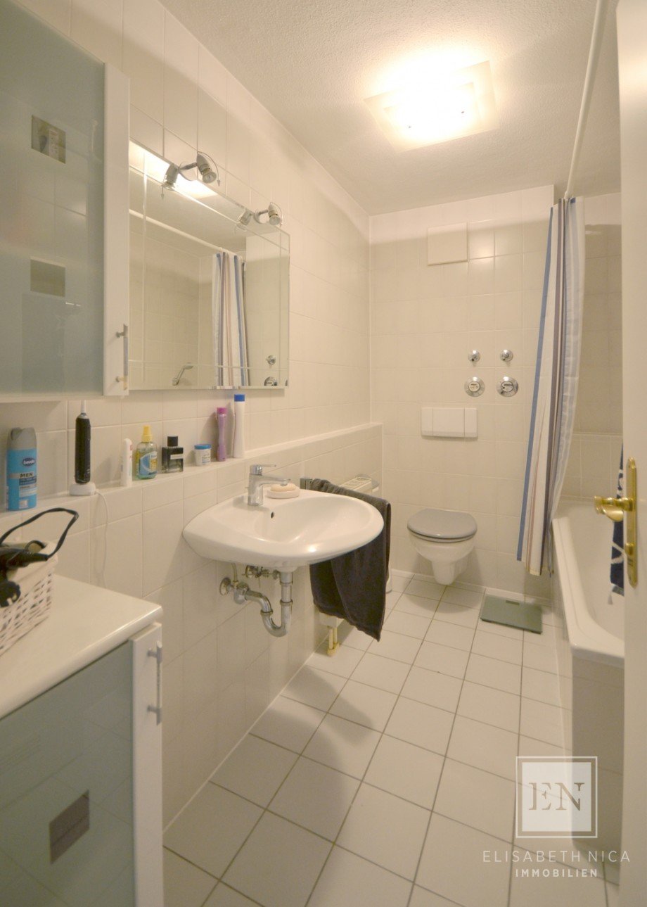 Bad mit Wanne Etagenwohnung M�nchen